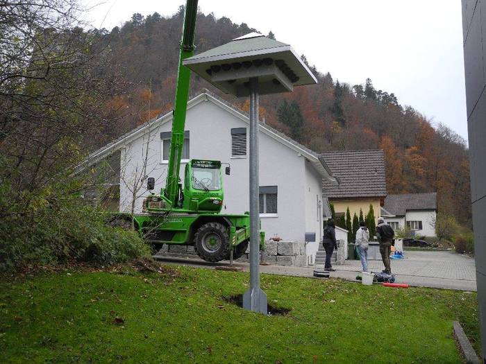 Schwalbenhaus beim Schulhaus